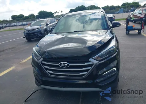 2018 Hyundai Tucson Value из США, поврежденный, VIN KM8J33A28JU722836